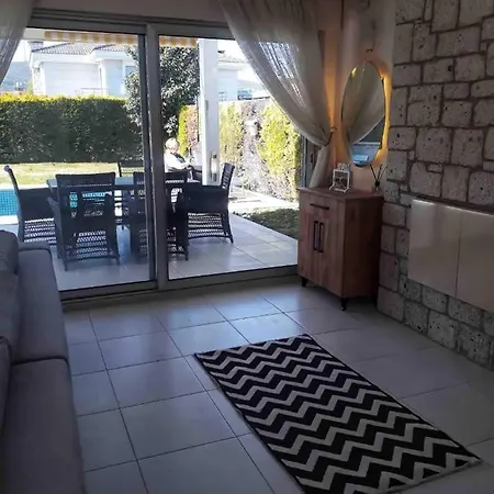 Cesme White Pool Villa Villa *